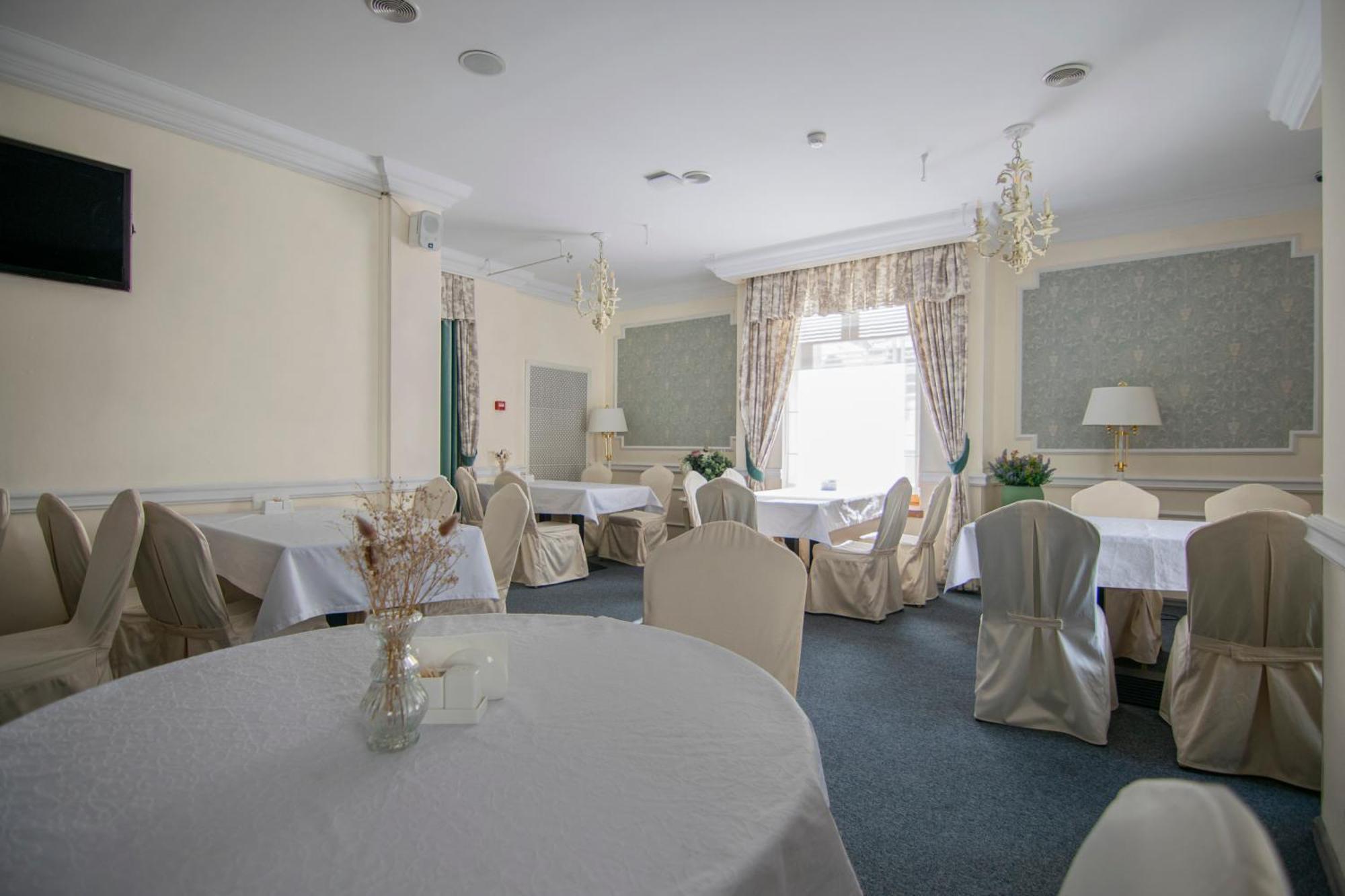 Royal Olympic Hotel Kiev Luaran gambar