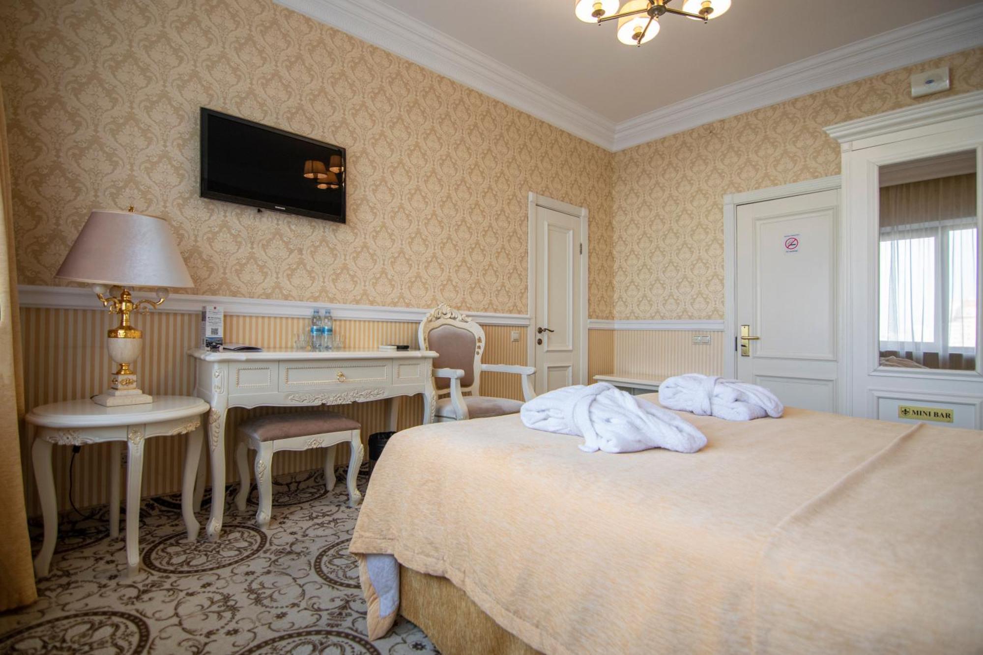 Royal Olympic Hotel Kiev Luaran gambar